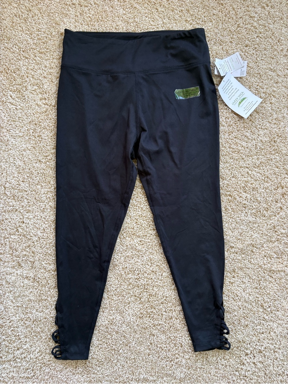 NWT Earth Yoga Lattice Ankle Leggings - Black Size Medium